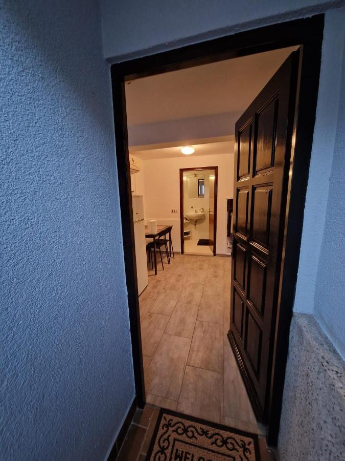 Apartments Luigi Umago Exterior foto